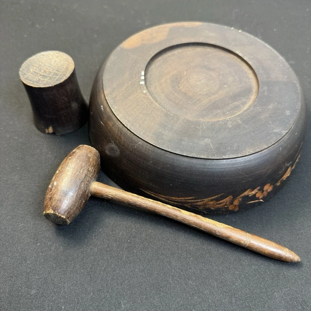 Vintage Japanese Wooden Nut Bowl With Mallet/Hammer‎